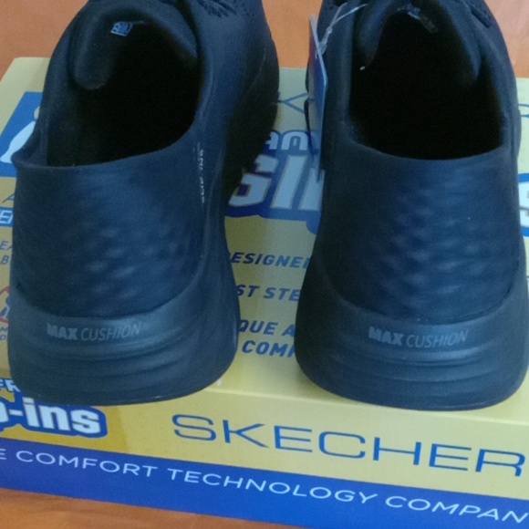 Ladies memory foam Skechers new Black 7.5 - Picture 3 of 6
